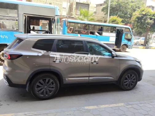 شيرى 8  تيجو 2025 أبيض مستعملة للبيع - 4