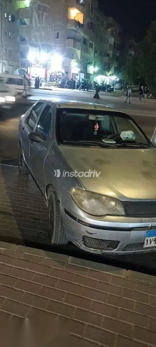 فيات سينا 2007 فضي مستعملة للبيع - 2