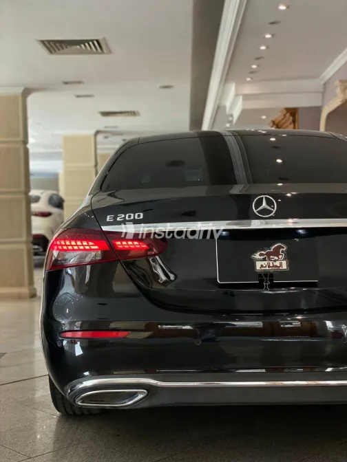 Mercedes E 200 2021 White Used for Sale - 1