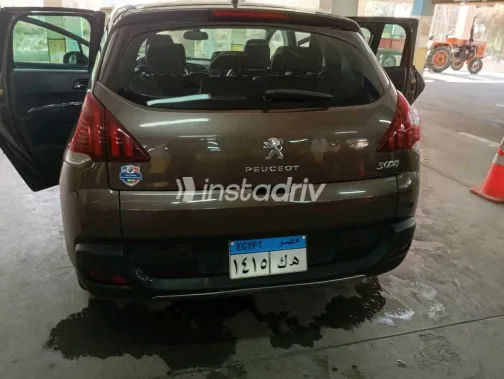 بيجو 3008 2016 أبيض مستعملة للبيع - 1