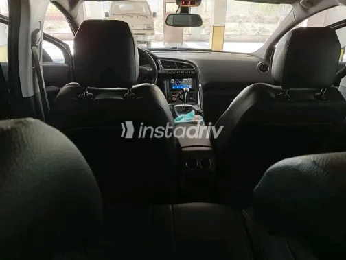 بيجو 3008 2016 أبيض مستعملة للبيع - 9