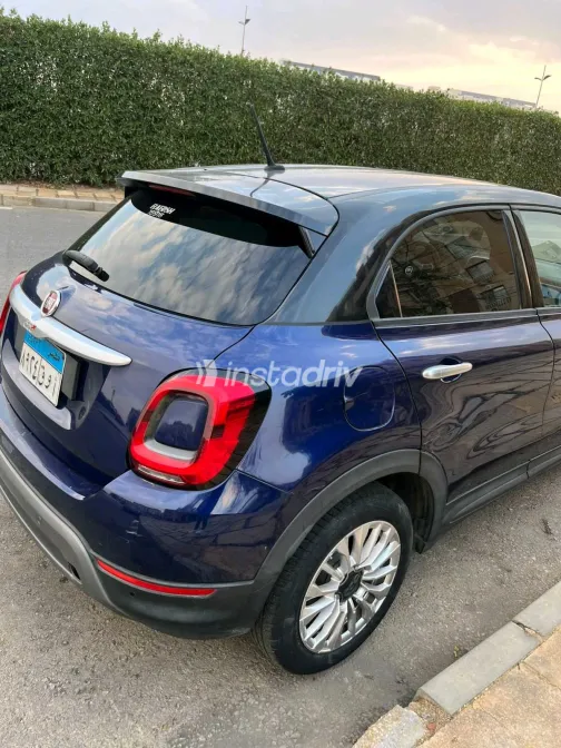 فيات 500 X 2021 أبيض مستعملة للبيع - 8