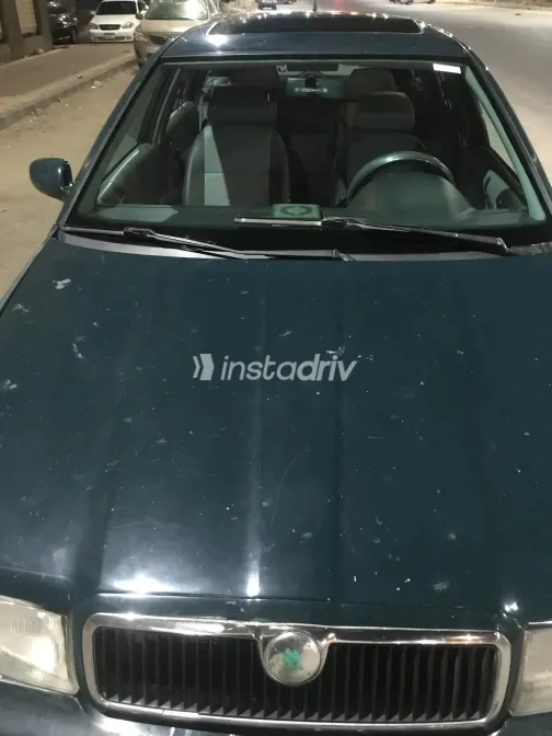 سكودا اوكتافيا A4 1999 أبيض مستعملة للبيع - 5