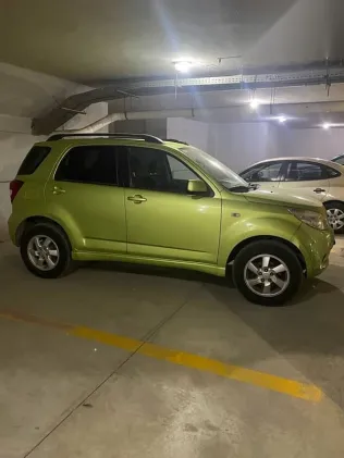 دايهاتسو تيريوس 2007 أخضر مستعملة للبيع