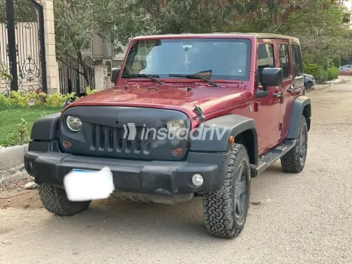جيب رانجلر 2016 أحمر مستعملة للبيع - 2