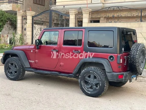 جيب رانجلر 2016 أحمر مستعملة للبيع - 3