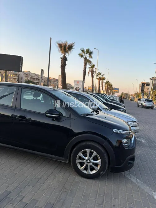 سيتروين C3 2021 أبيض مستعملة للبيع - 2