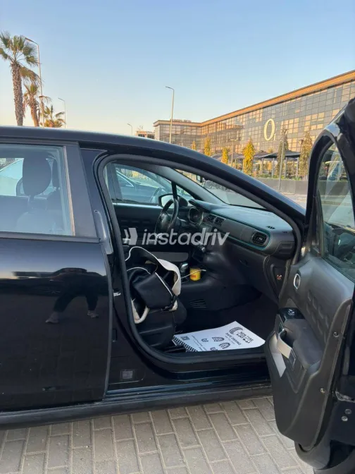 سيتروين C3 2021 أبيض مستعملة للبيع - 4