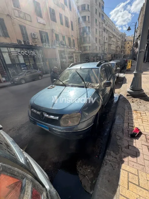 Renault Duster 2012 White Used for Sale - 2