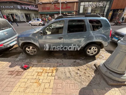 Renault Duster 2012 White Used for Sale - 3