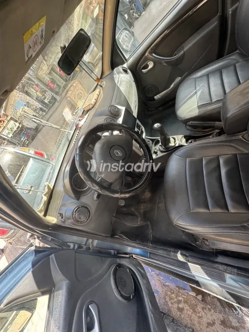 Renault Duster 2012 White Used for Sale - 10