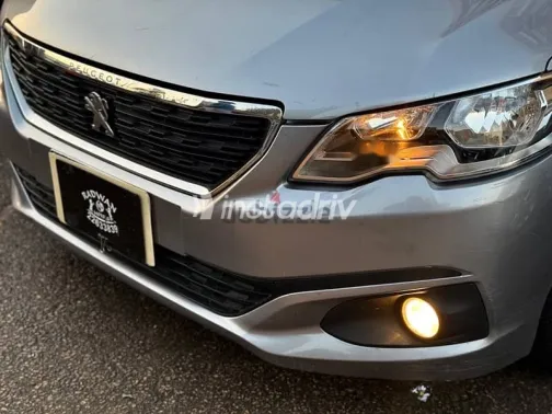 Peugeot 301 2019 Gray Used for Sale - 3
