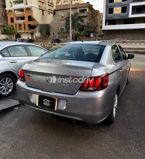 Peugeot 301 2019 Gray Used for Sale - 7