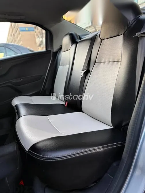 Peugeot 301 2019 Gray Used for Sale - 8
