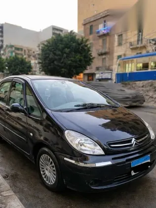 سيتروين كسارا 2003 أسود مستعملة للبيع