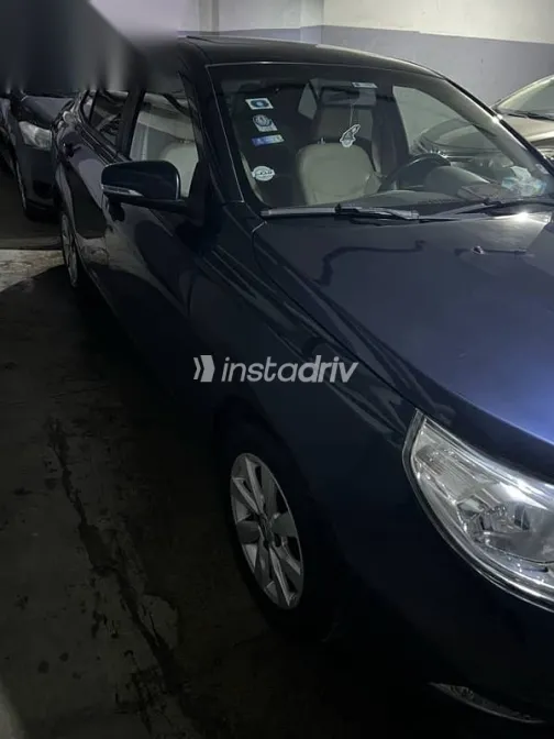 شيفروليه أوبترا 2018 أزرق غامق مستعملة للبيع - 2