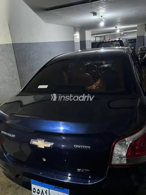 شيفروليه أوبترا 2018 أزرق غامق مستعملة للبيع - 4