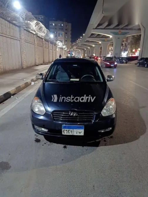 هيونداي اكسنت 2010 رمادي مستعملة للبيع - 3