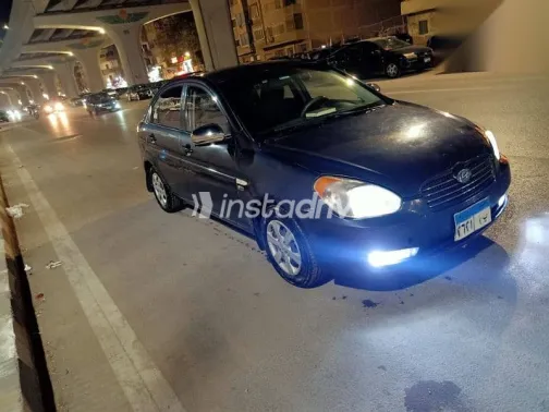 هيونداي اكسنت 2010 رمادي مستعملة للبيع - 4