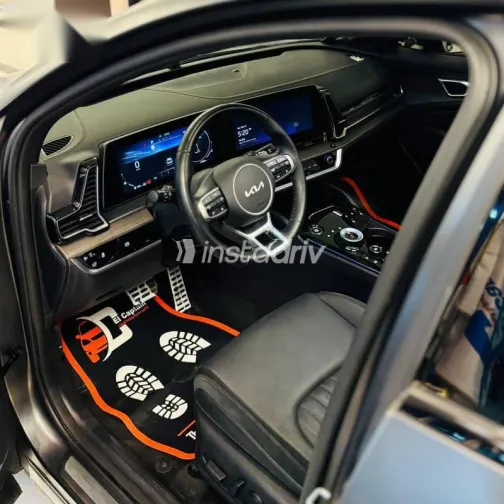 Kia Sportage 2024 Black Used for Sale - 2