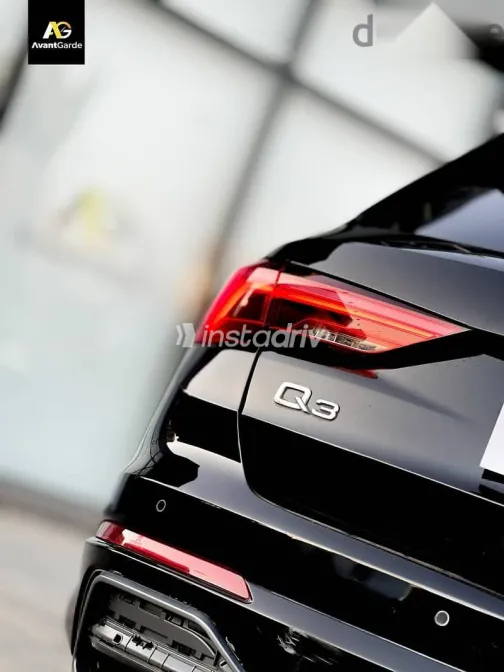 Audi Q3 2019 Black Used for Sale - 2