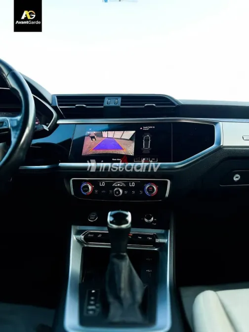 Audi Q3 2019 Black Used for Sale - 4