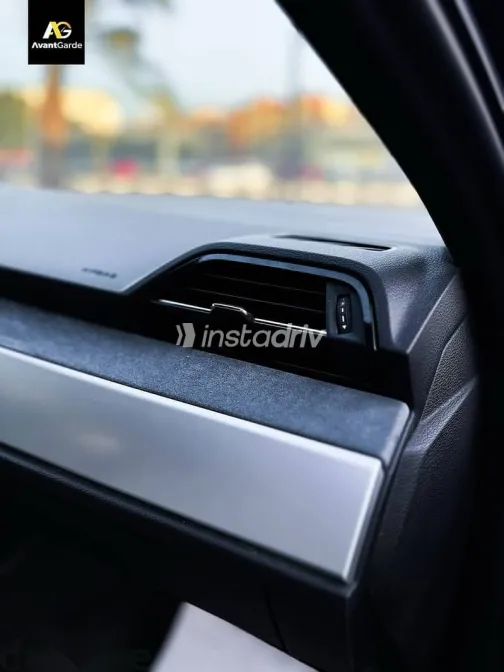 Audi Q3 2019 Black Used for Sale - 10