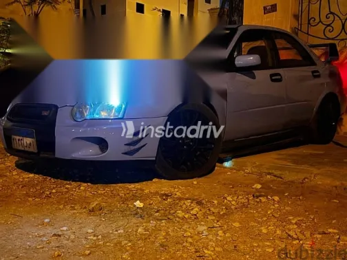 سوبارو امبريزا 2005 أزرق غامق مستعملة للبيع - 3