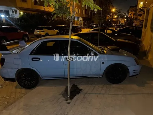 سوبارو امبريزا 2005 أزرق غامق مستعملة للبيع - 7