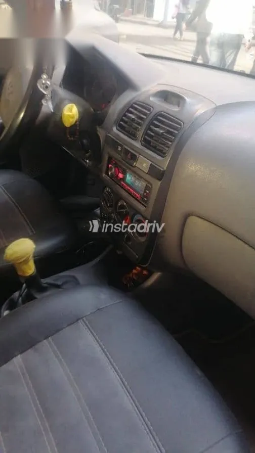 هيونداي فيرنا 2012 فضي مستعملة للبيع - 5