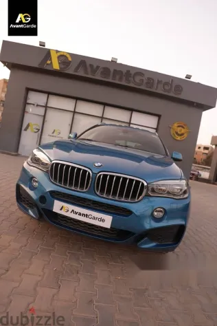 بي ام دبليو X6 2019 أزرق غامق مستعملة للبيع
