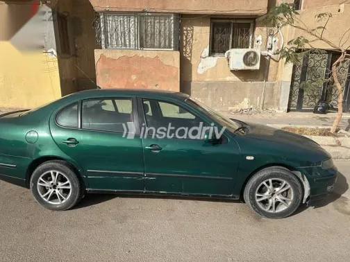 سيات توليدو 2000 أخضر مستعملة للبيع - 2