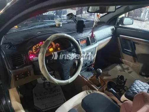 اوبل فيكترا 2007 أسود مستعملة للبيع - 5