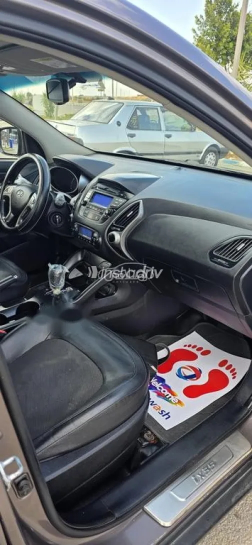 هيونداي IX 35 2016 أبيض مستعملة للبيع - 2