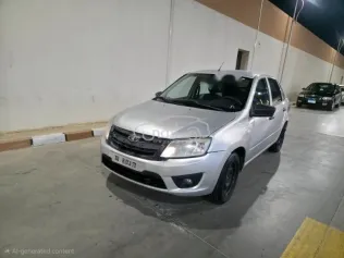 لادا جرانتا 2015 فضي مستعملة للبيع