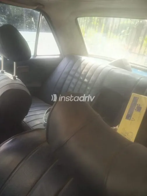 Mercedes 230 1976 Blue Used for Sale - 4