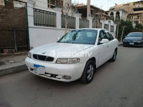 دايو نوبيرا 1998 أبيض مستعملة للبيع - 1