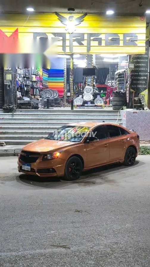 شيفروليه كروز 2010 ذهبي مستعملة للبيع - 6