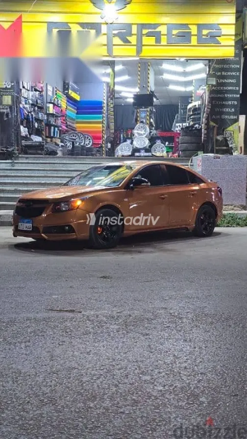 شيفروليه كروز 2010 ذهبي مستعملة للبيع - 7