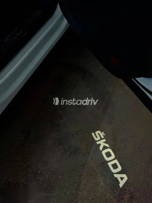 سكودا كودياك 2024 أبيض مستعملة للبيع - 9