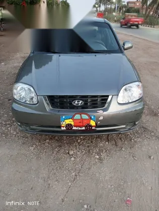 Hyundai Verna 2016 Gray Used for Sale