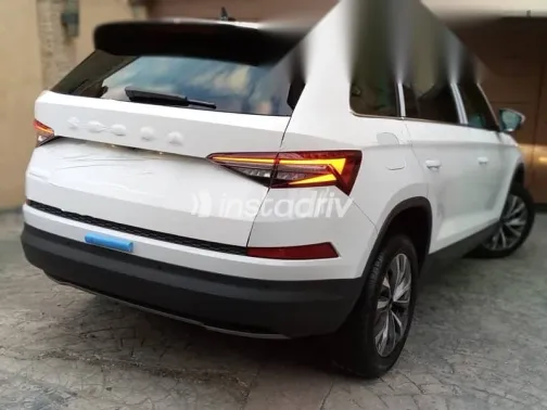 سكودا كودياك 2024 أبيض جديدة للبيع - 4