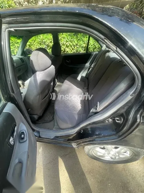 هيونداي فيرنا 2010 أسود مستعملة للبيع - 2