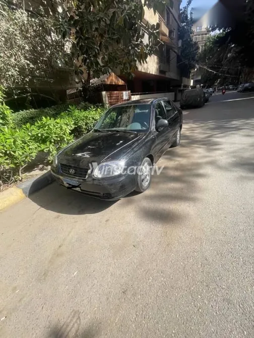 هيونداي فيرنا 2010 أسود مستعملة للبيع - 3