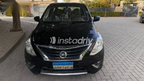 نيسان صنى 2020 أسود مستعملة للبيع - 1