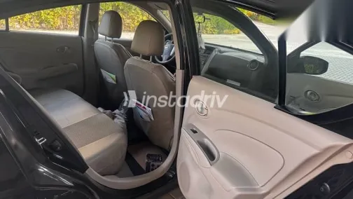 نيسان صنى 2020 أسود مستعملة للبيع - 5