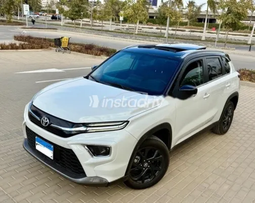 Toyota Urban Cruiser 2024 White Used for Sale - 4