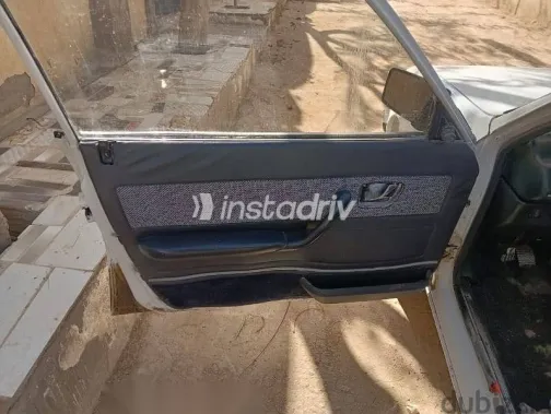 Peugeot 505 1980 Beige Used for Sale - 4