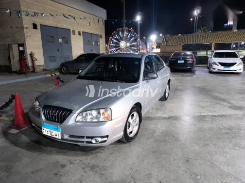 هيونداي افانتي 2005 فضي مستعملة للبيع - 6