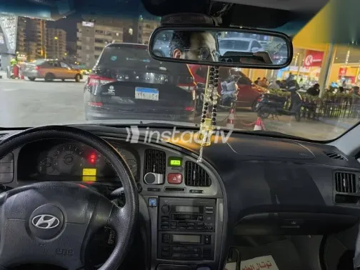 هيونداي افانتي 2005 فضي مستعملة للبيع - 7